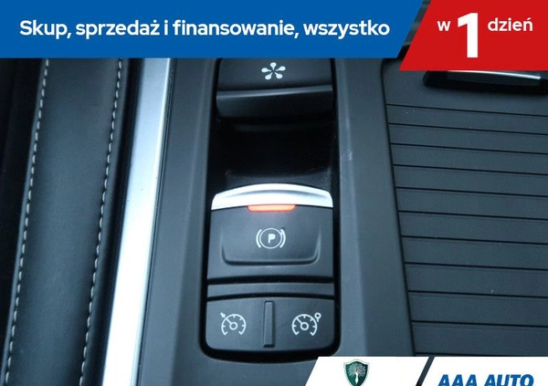 Renault Megane cena 51000 przebieg: 72720, rok produkcji 2016 z Andrychów małe 407